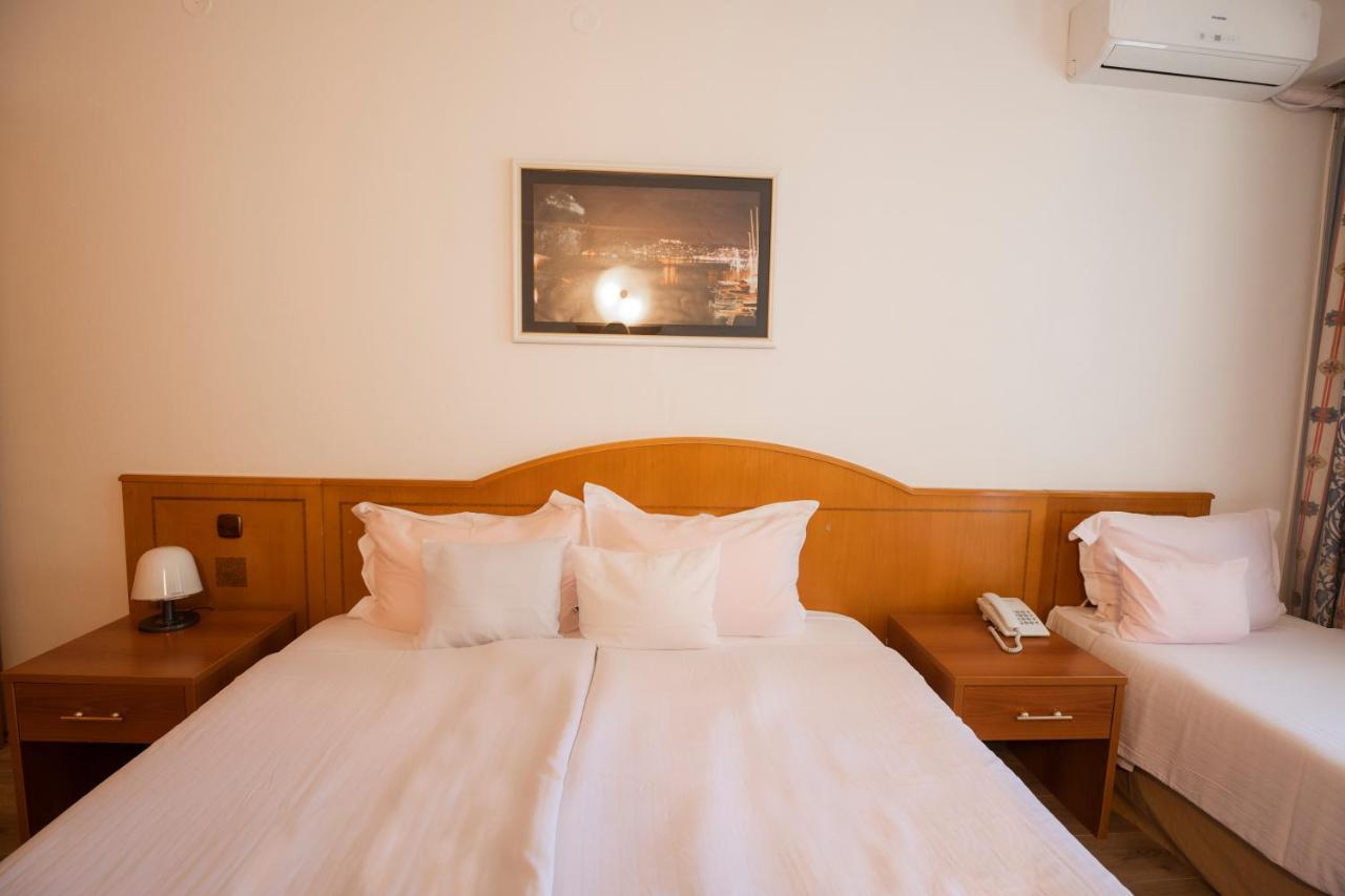 Hotel Tourist - Metropol Lake Resort Ohrid Extérieur photo